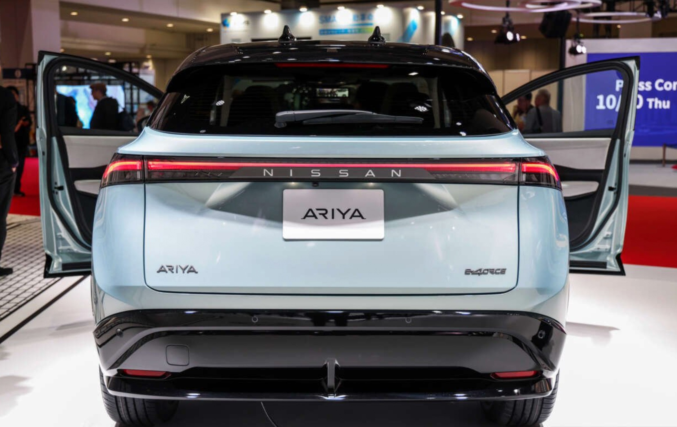 3nissan-ariya-2026-facelift-lot-xac-voi-google-tich-hop-de-net-tesla-model-y-1762244990.jpg
