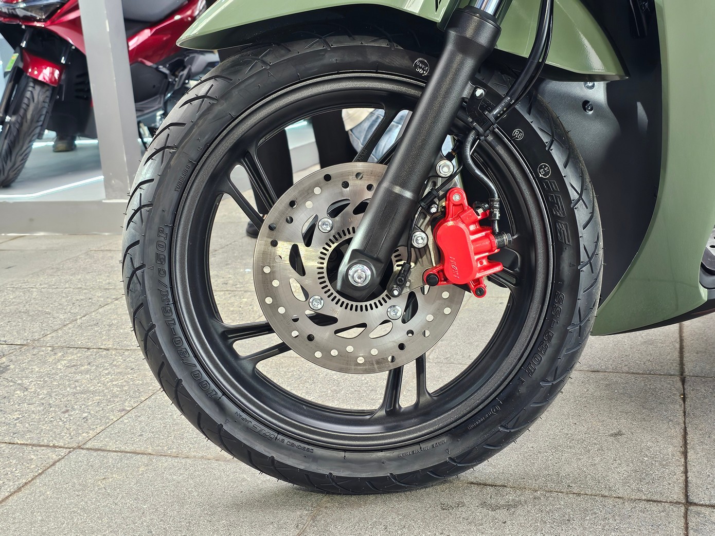 Honda SH 2026 chính thức ra mắt tại Việt Nam với giá hấp dẫn, nhưng bị chê vì một điểm duy nhất ảnh 4