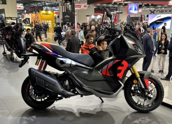 Chính thức ra mắt ‘ông hoàng xe ga Ý’ mới thiết kế đẹp át vía Honda Air Blade, trang bị áp đảo SH ảnh 1