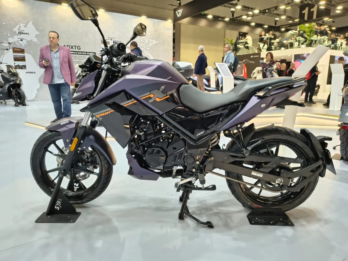 Ra mắt ‘vua côn tay’ 125cc mới cứng, có phanh ABS 2 kênh xịn sò hơn Yamaha Exciter và Honda Winner R ảnh 3