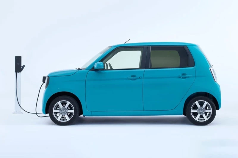 honda-chot-gia-ban-xe-dien-mini-chi-hon-460-trieu-re-dep-va-du-suc-ha-moi-doi-thu-cung-phan-khuc4-1762760568.webp