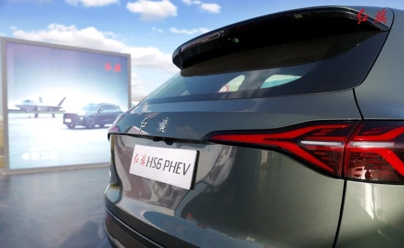 ke-pha-vo-gioi-han-tu-trung-quoc-mau-xe-hybrid-chay-lien-tuc-hon-2000-km-chi-voi-mot-lan-sac2-1762848099.webp