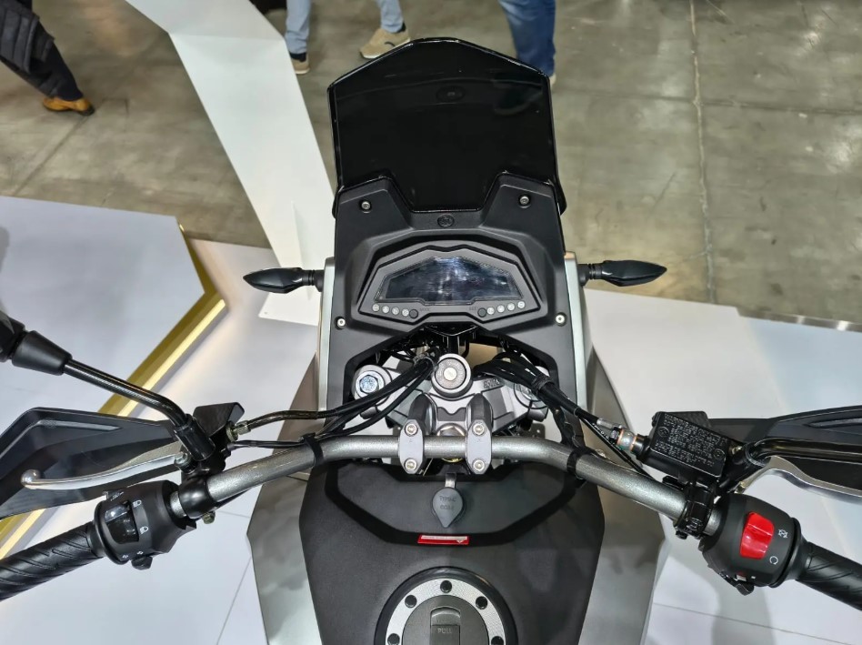 ‘Ông trùm xe côn tay’ mới ra mắt với thiết kế ‘cực chất’, có ABS kênh đôi ăn đứt Exciter và Winner R ảnh 4