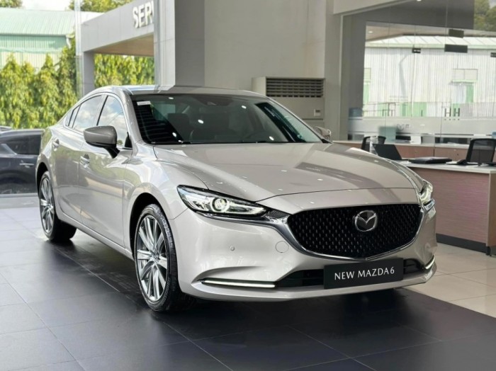 Tin xe trưa 20/11: ‘Tiểu SH’ Honda Vision phiên bản mới mở bán với giá cực rẻ, thiết kế đẹp mê ly ảnh 2