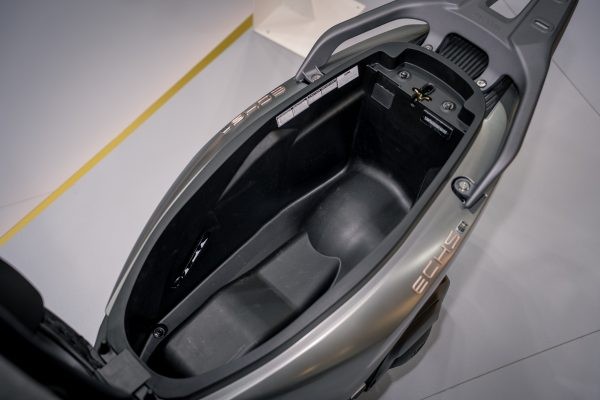 Khắc chế Honda Air Blade, ‘ông hoàng xe ga’ 125cc mới xịn như SH ra mắt, hứa hẹn gây sốt bằng giá rẻ ảnh 4