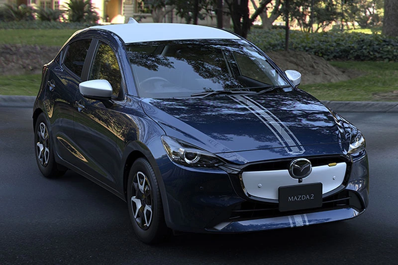 1mazda2-2026-ra-mat-gia-chua-den-300-trieu-re-at-via-kia-morning-va-hyundai-i10-ngap-cong-nghe-1763954659.jpg