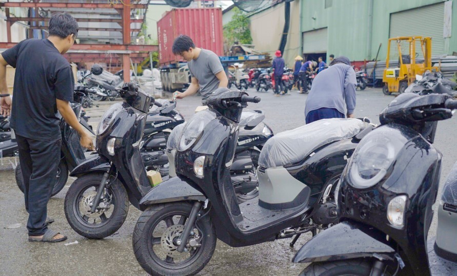 Tin xe trưa 5/12: Ra mắt ‘vua xe ga’ 300cc mới xịn hơn Honda SH, Air Blade và SH Mode mà giá cực rẻ ảnh 3