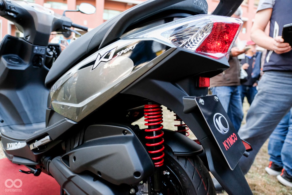 Đối thủ ‘nặng ký’ của Honda Air Blade ra mắt với giá hấp dẫn 46 triệu đồng, trang bị đe nẹt SH Mode ảnh 5