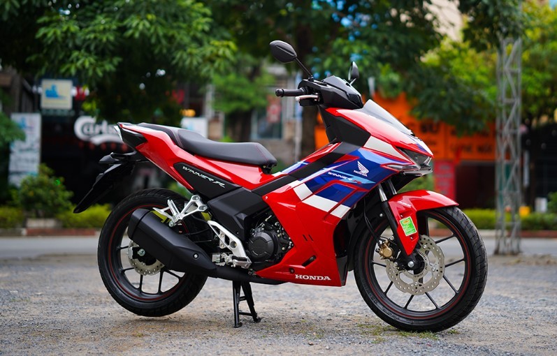 ‘Hạ đo ván’ Yamaha Exciter, Honda Winner R giảm giá ‘rẻ như cho’ nhờ nhận ưu đãi hấp dẫn từ đại lý ảnh 1