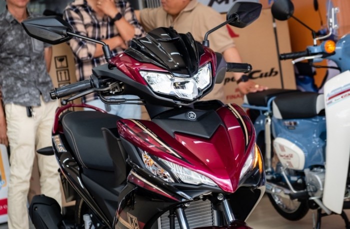 Tin xe hot 16/12: Hạ gục Winner R và Exciter, ‘vua côn tay’ mới giá nhỉnh 30 triệu đồng đã về đại lý ảnh 2