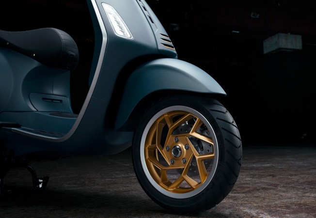 Tuyên chiến Honda SH, ‘vua xe ga’ 150cc mới ‘made in Italia’ xịn hơn SH Mode ra mắt với giá hấp dẫn