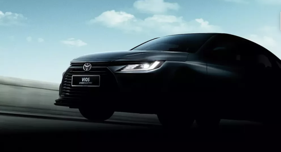 1toyota-vios-hybrid-2026-trinh-lang-sieu-tiet-kiem-xang-re-hon-dang-ke-so-voi-honda-city-ehev-1768126561.png