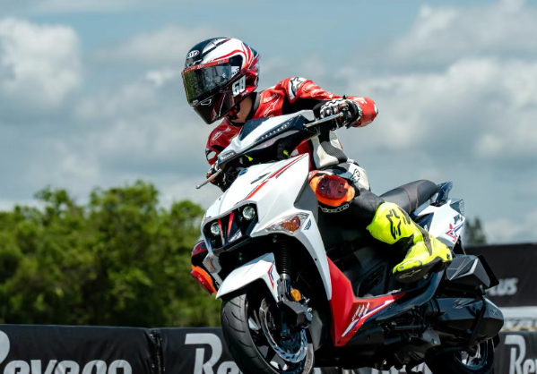 ‘Cơn ác mộng’ của Honda Vario 160 trình làng: Giá 49 triệu đồng rẻ hơn Air Blade, trang bị như SH ảnh 4