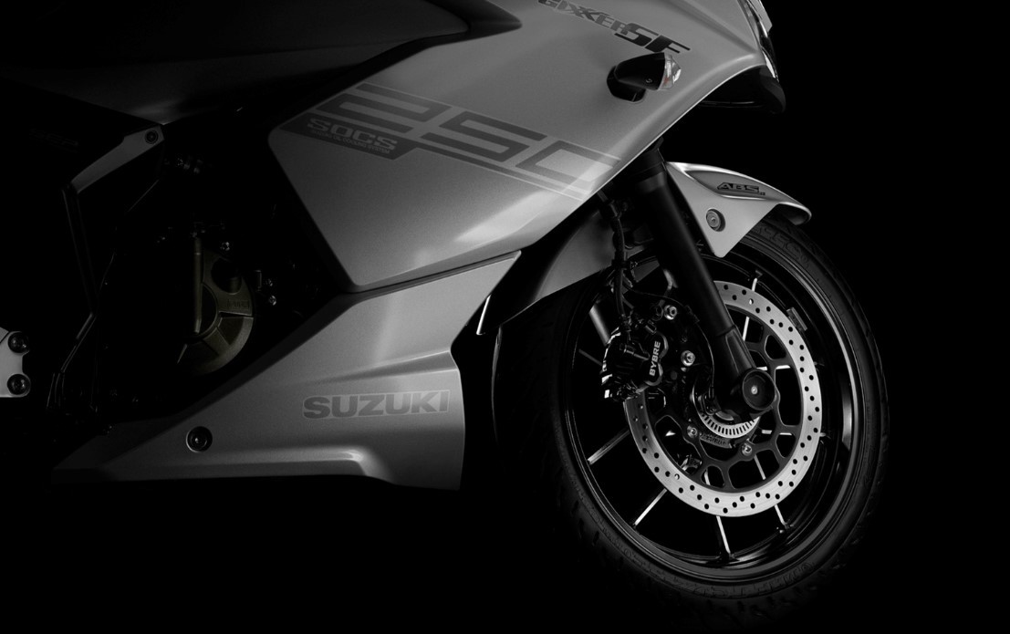 Suzuki ra mắt mẫu xe côn tay mới tuyệt đẹp, xịn hơn cả Honda Winner R và Yamaha Exciter, giá cực rẻ ảnh 5