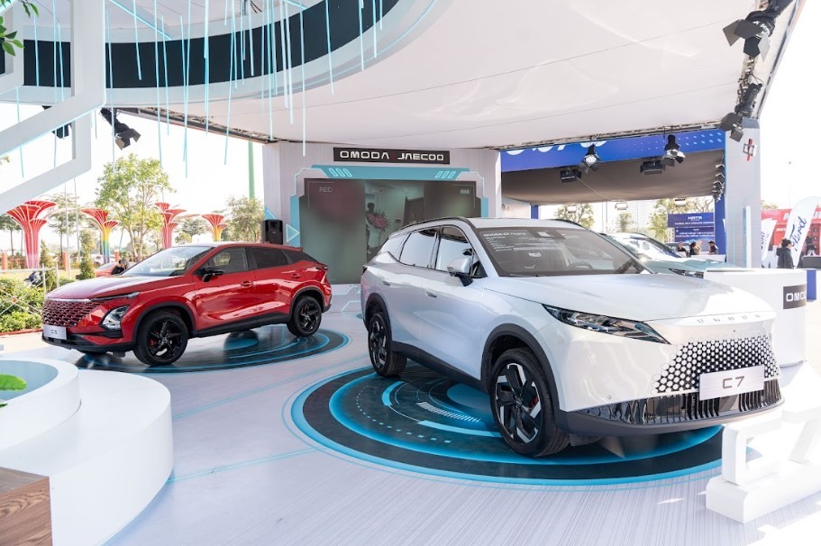 Omoda & Jaecoo Việt Nam chính thức mở bán Omoda C7 ảnh 2