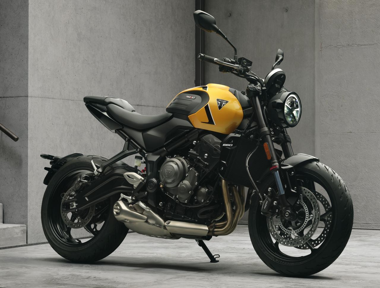 ‘Ông hoàng’ côn tay mới ra mắt với động cơ 660cc vượt xa Yamaha Exciter, có phanh ABS, giá cực ‘mềm’ ảnh 1