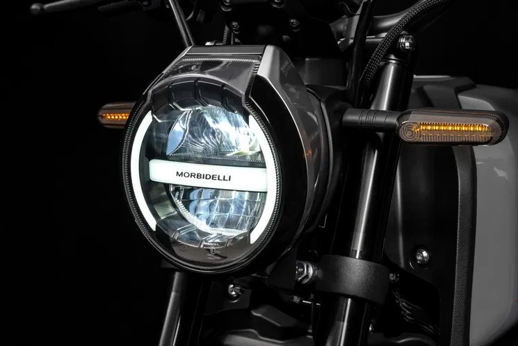 ‘Vua côn tay’ 125cc mới chính thức trình làng với thiết kế đẹp hơn Yamaha Exciter và Honda Winner R ảnh 4