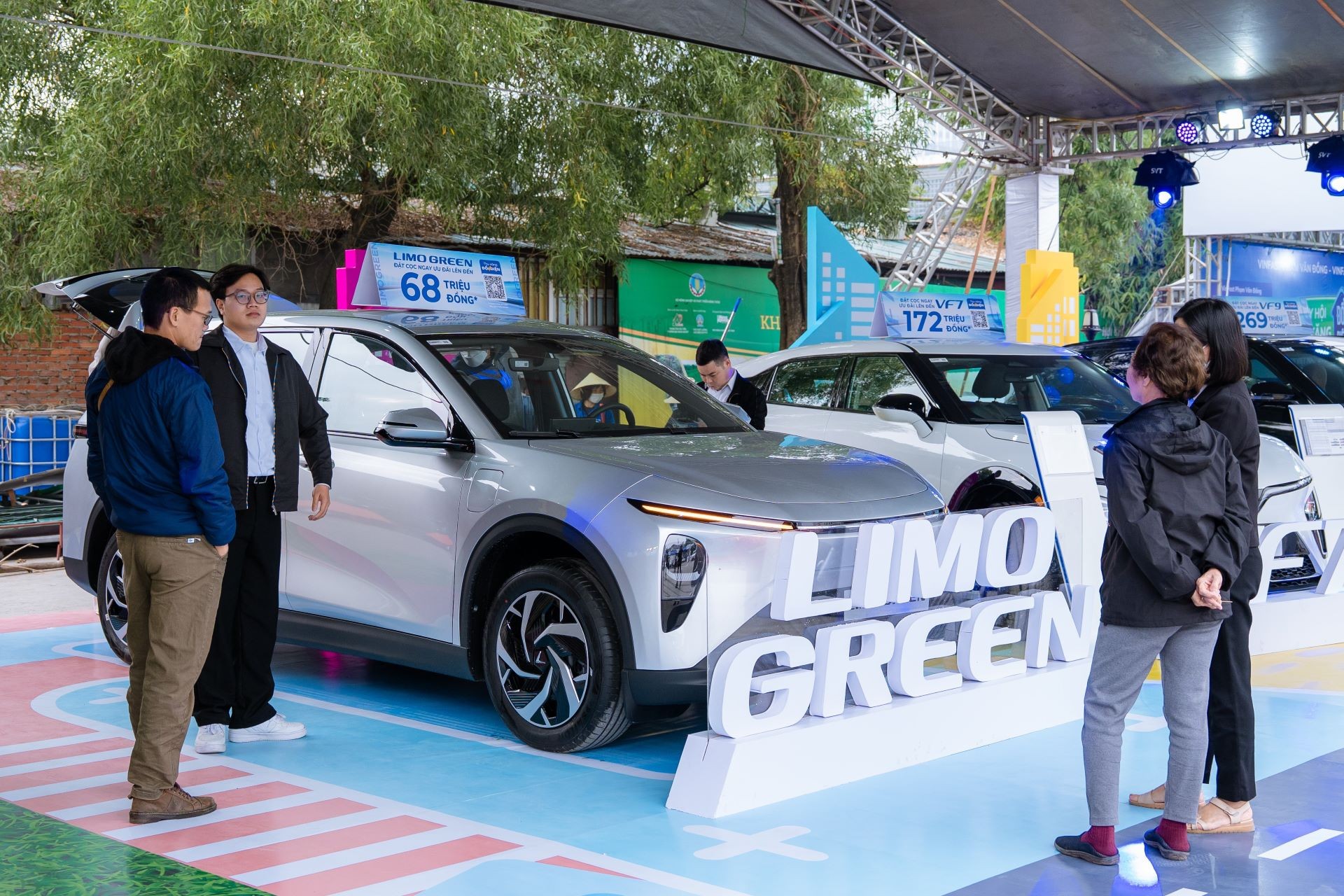 VinFast Limo Green: ‘Cỗ máy in tiền’ mới soán ngôi vương phân khúc MPV dịch vụ ảnh 3