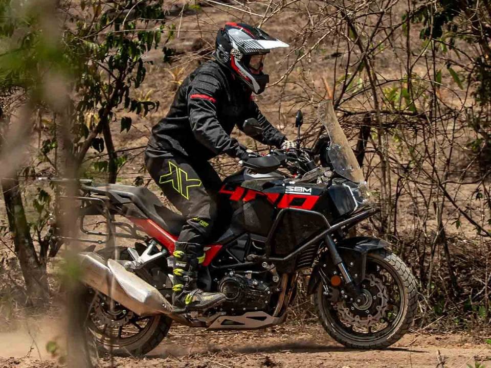 Chính thức ra mắt ‘chiến binh côn tay’ 400cc mới mạnh mẽ hơn Yamaha Exciter, giá rẻ so với trang bị ảnh 2