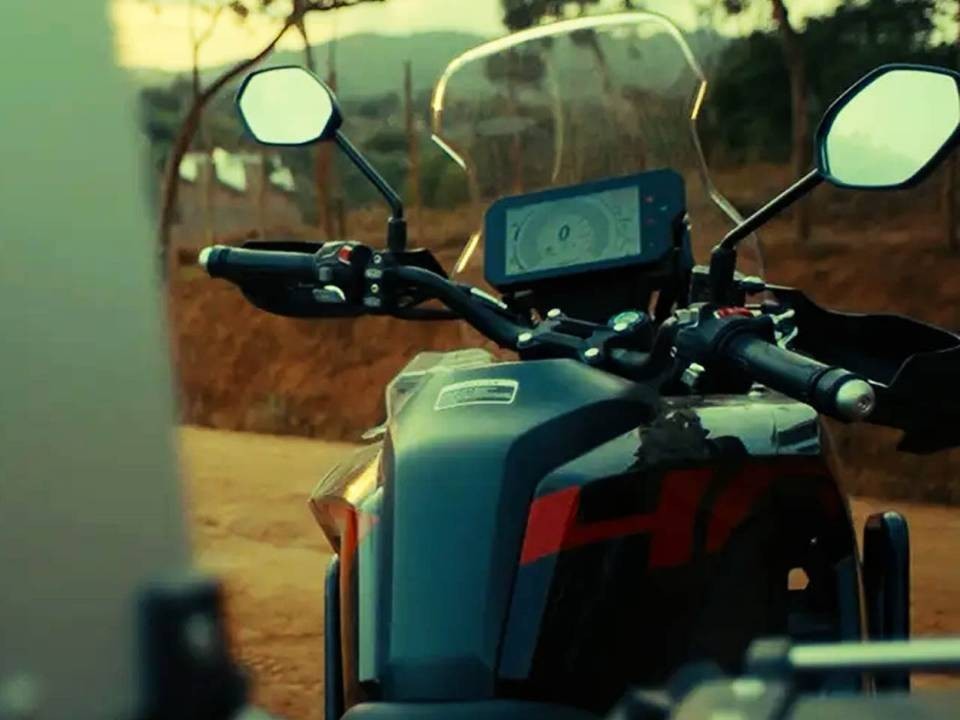 Tin xe 2/2: Ra mắt ‘vua côn tay’ 125cc mới, được săn đón hơn Yamaha Exciter và Winner R vì quá đẹp ảnh 2