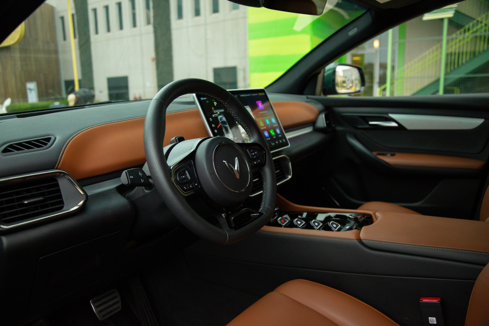 VinFast VF 9: ‘Ngôi nhà di động 4 khủng’ cho doanh nhân, giá lăn bánh chỉ tương đương SUV cỡ D ảnh 2