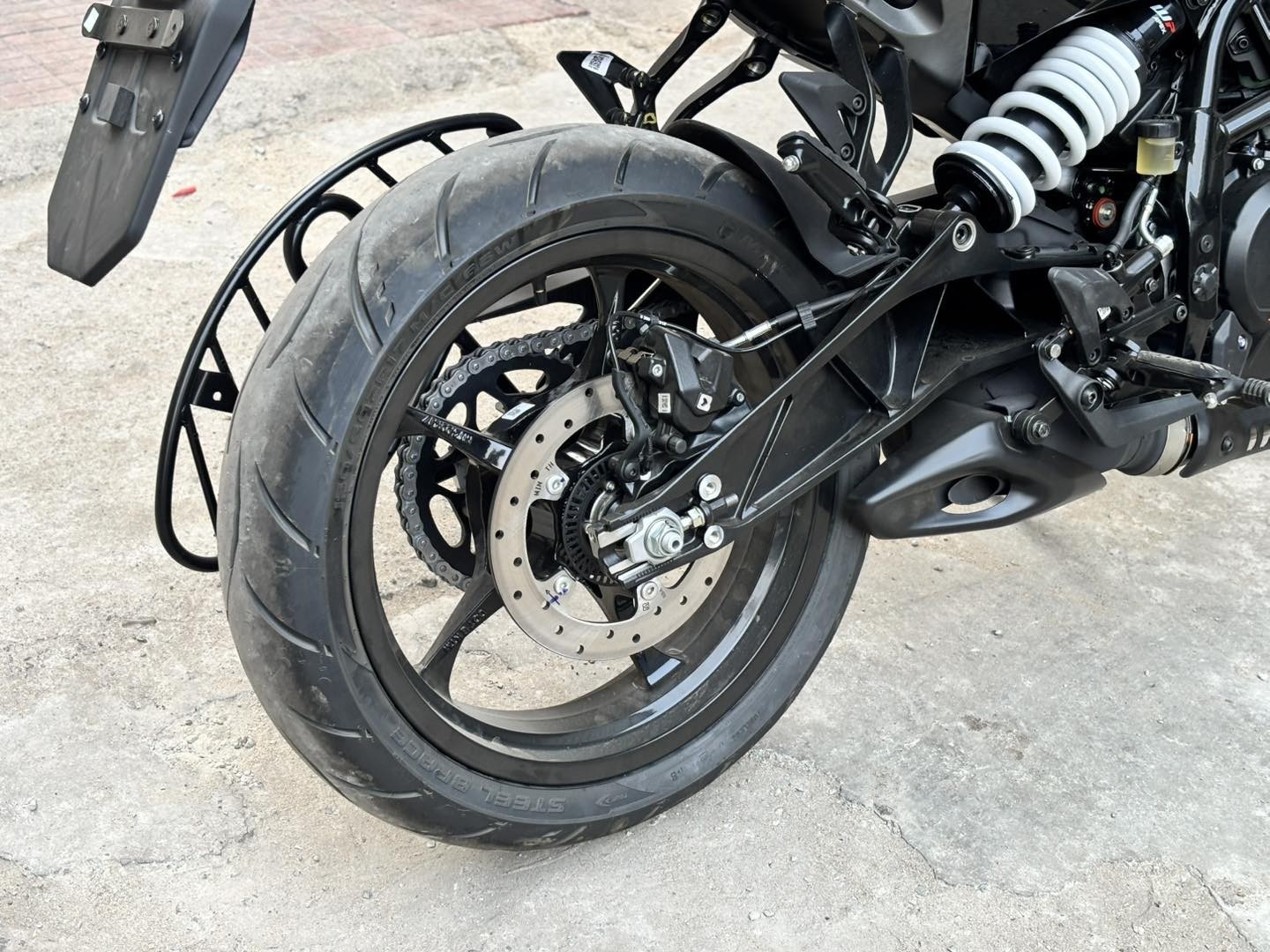 Tin xe hot 26/2: Đả bại Exciter và Winner R, Suzuki ra mắt ‘vua côn tay’ 154cc mới giá 57 triệu đồng ảnh 3