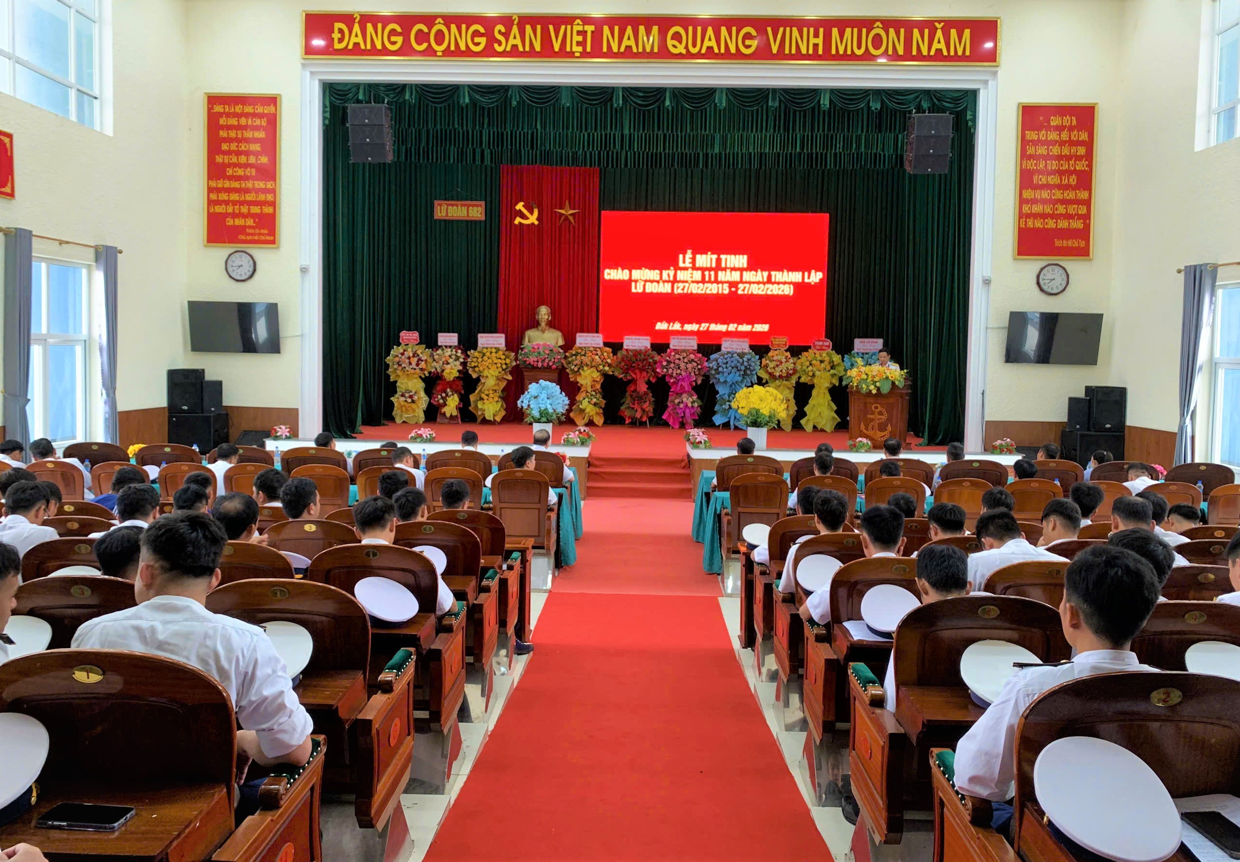 quang-canh-le-mit-tinh-1772193824.jpg
