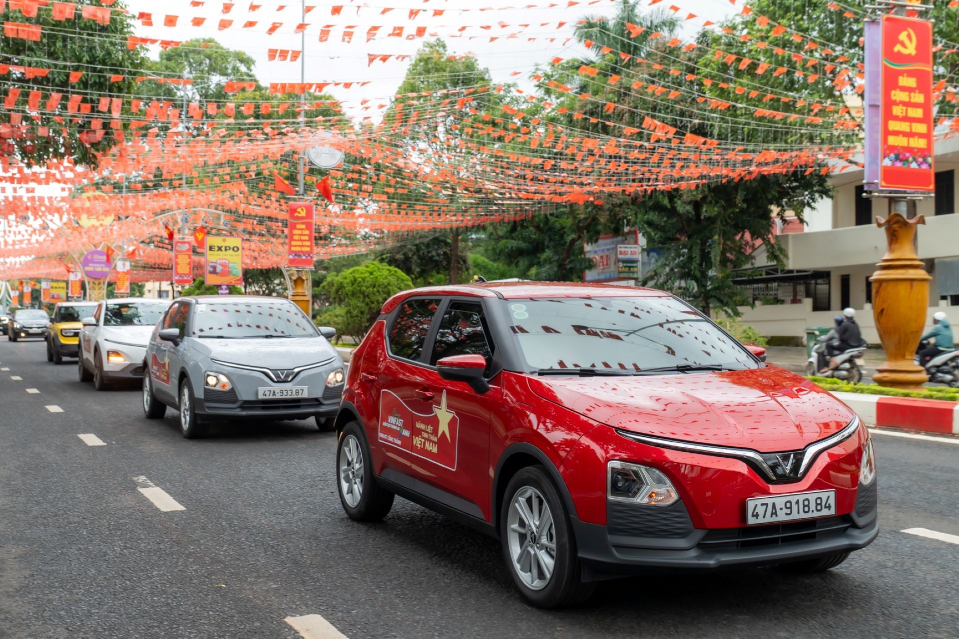 Giải mã sức hút VinFast VF 5: Lăn bánh chỉ 500 triệu đồng, lãi suất cố định 7%, sạc miễn phí 3 năm ảnh 1