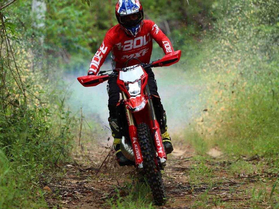 Tin xe trưa 2/3: Yamaha ra mắt ‘vua xe ga’ 125cc mới ‘nét’ hơn Honda SH Mode và Vision, giá cực rẻ ảnh 2