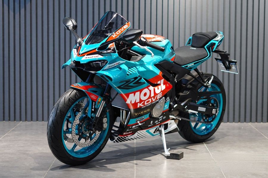 Chính thức ra mắt ‘vua côn tay’ 443cc mới thể thao hơn Yamaha Exciter và Honda Winner R, giá cực rẻ ảnh 2