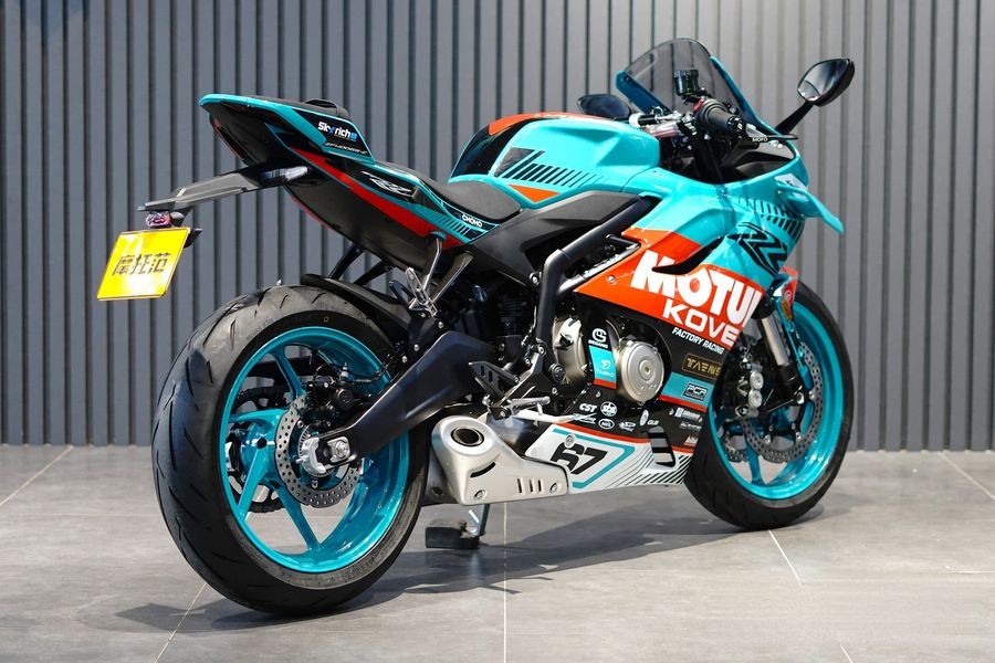 Chính thức ra mắt ‘vua côn tay’ 443cc mới thể thao hơn Yamaha Exciter và Honda Winner R, giá cực rẻ ảnh 3