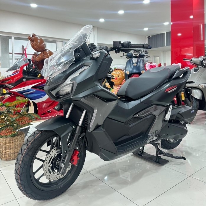 Chính thức ra mắt ‘Honda SH phiên bản đi phượt’ mới với giá hấp dẫn, đẹp át vía SH Mode và Air Blade ảnh 2