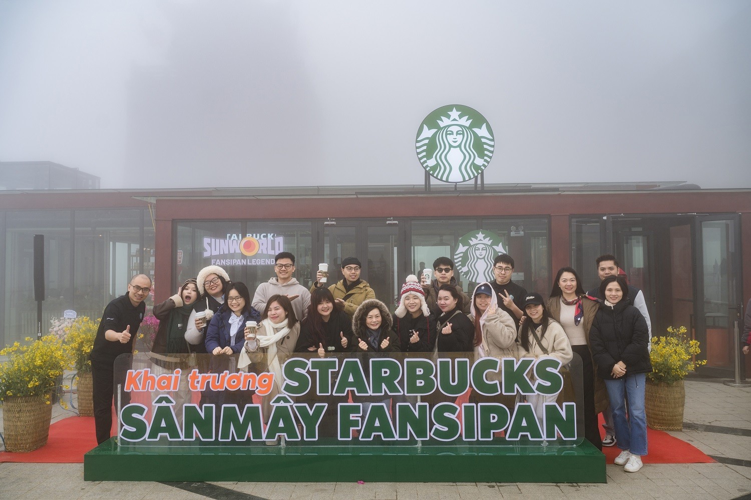 du-khach-starbucks-fansipan-1773538842.jpg