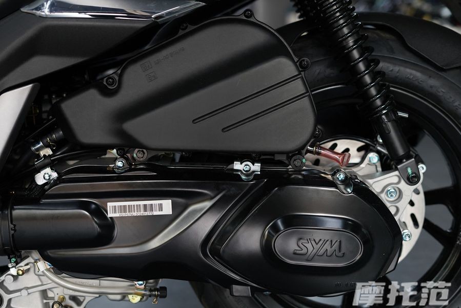 Đả bại Honda Vario, &lsquo;vua xe ga&rsquo; 150cc mới chất hơn Air Blade ra mắt gi&aacute; 51 triệu đồng, c&oacute; ABS như SH ảnh 4