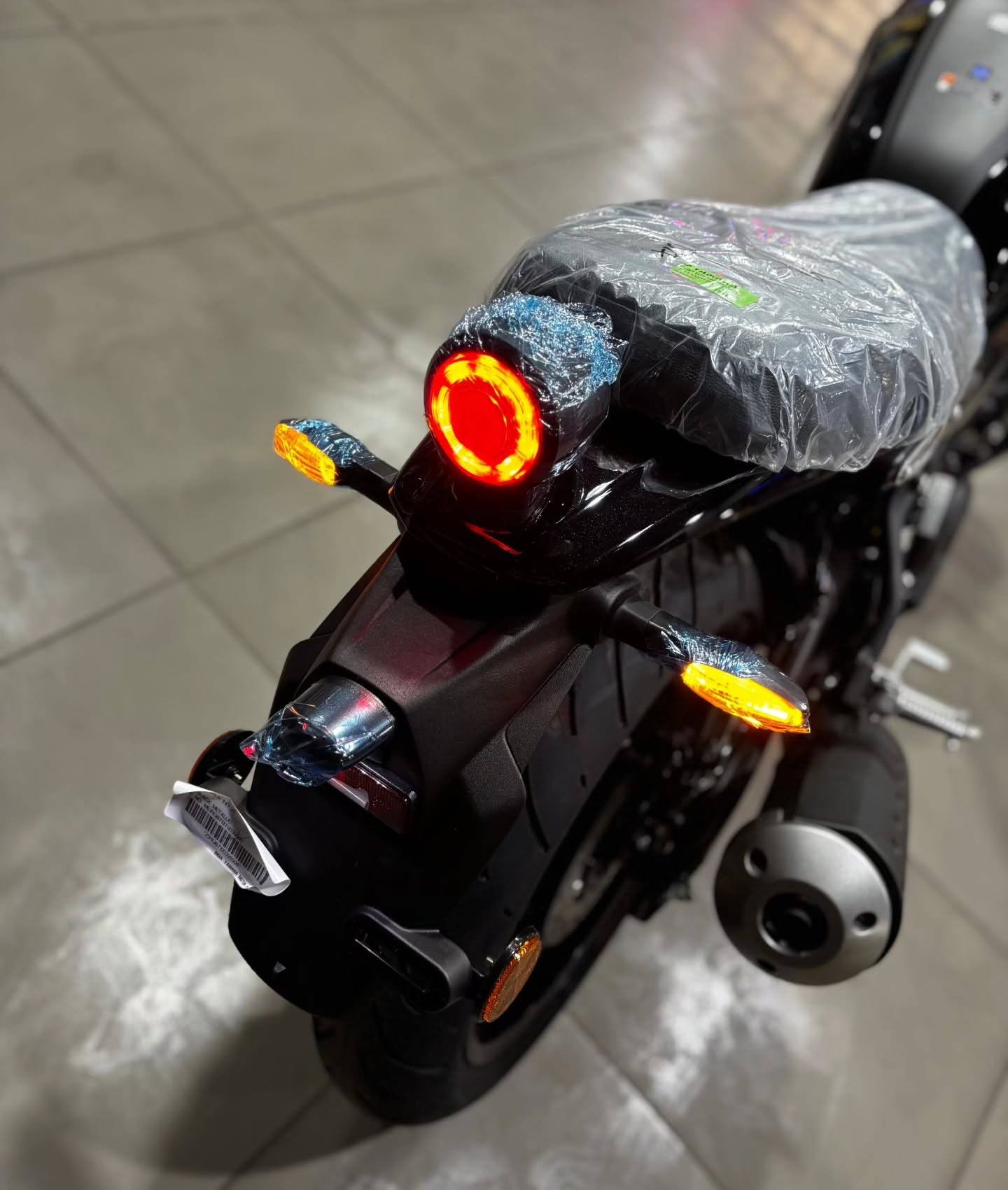 Yamaha chính thức mở bán ‘vua côn tay’ 155cc mới giá rẻ 39 triệu đồng, 'nét' hơn Exciter và Winner R ảnh 4