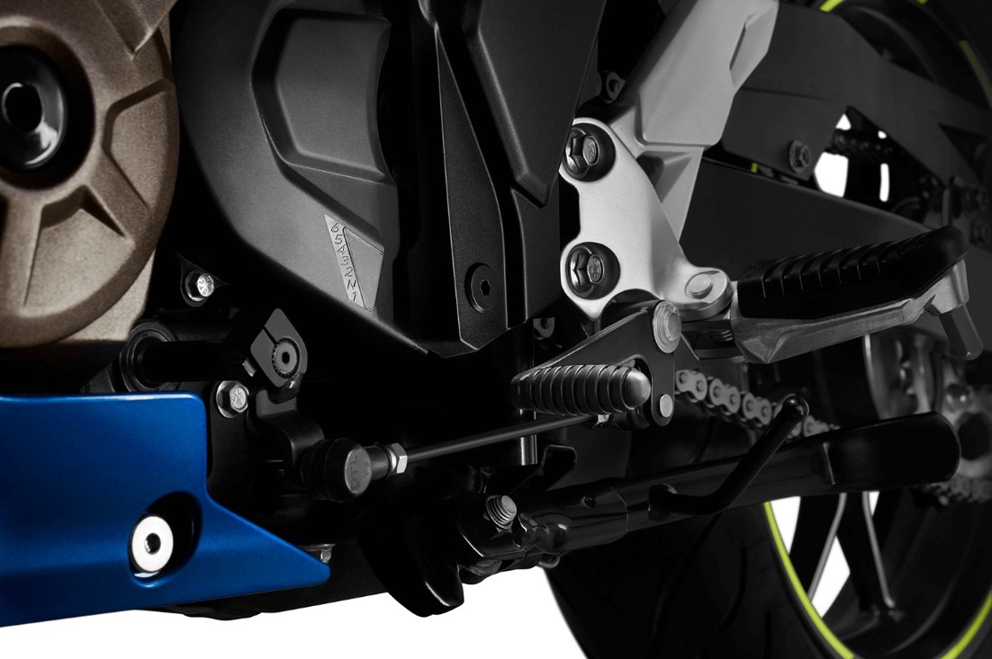 Suzuki chính thức ra mắt ‘ông hoàng’ côn tay 250cc mới, giá rẻ cho khách lên đời từ Yamaha Exciter ảnh 7