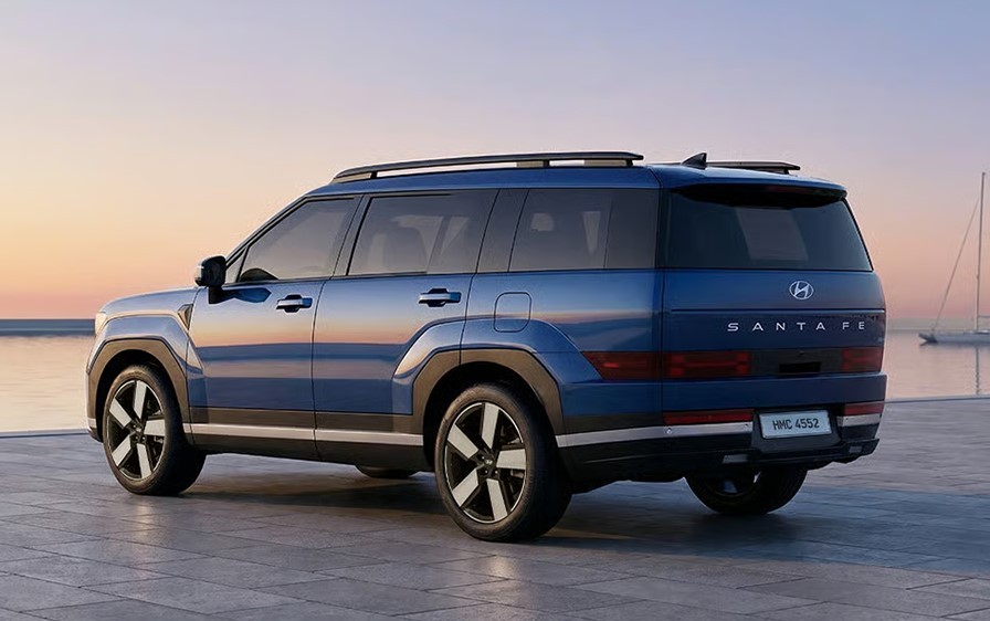 Hyundai Santa Fe 2026 mới chính thức ra mắt: Thiết kế ấn tượng, trang bị đe nẹt Ford Everest, giá rẻ ảnh 3