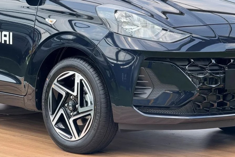 Hyundai Grand i10 phiên bản mới chính thức ra mắt: Đẹp át vía Kia Morning, giá chỉ 340 triệu đồng ảnh 4