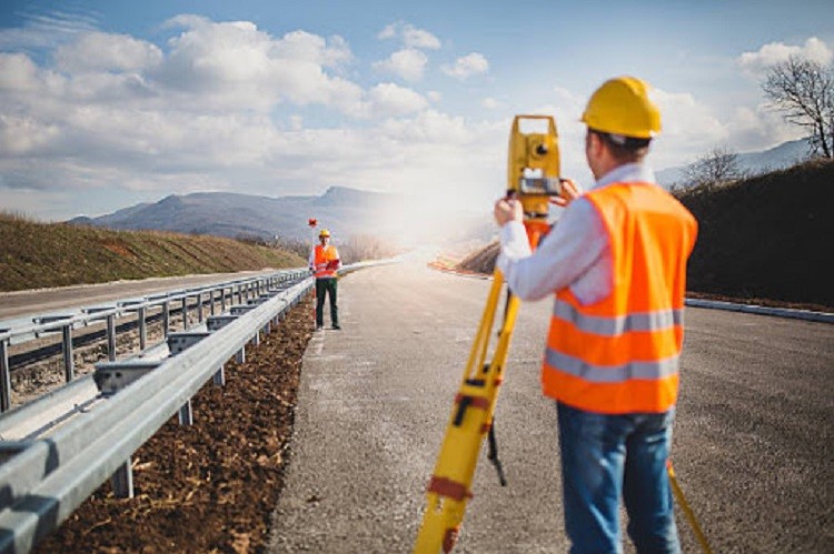 Khảo sát địa hình gồm những gì: Cẩm nang từ Hợp Nhất Bách Việt