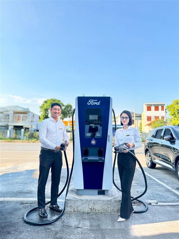 Ford Việt Nam nâng cấp trải nghiệm khách hàng xe điện, đưa Mustang Mach-E đến gần khách hàng Việt ảnh 3
