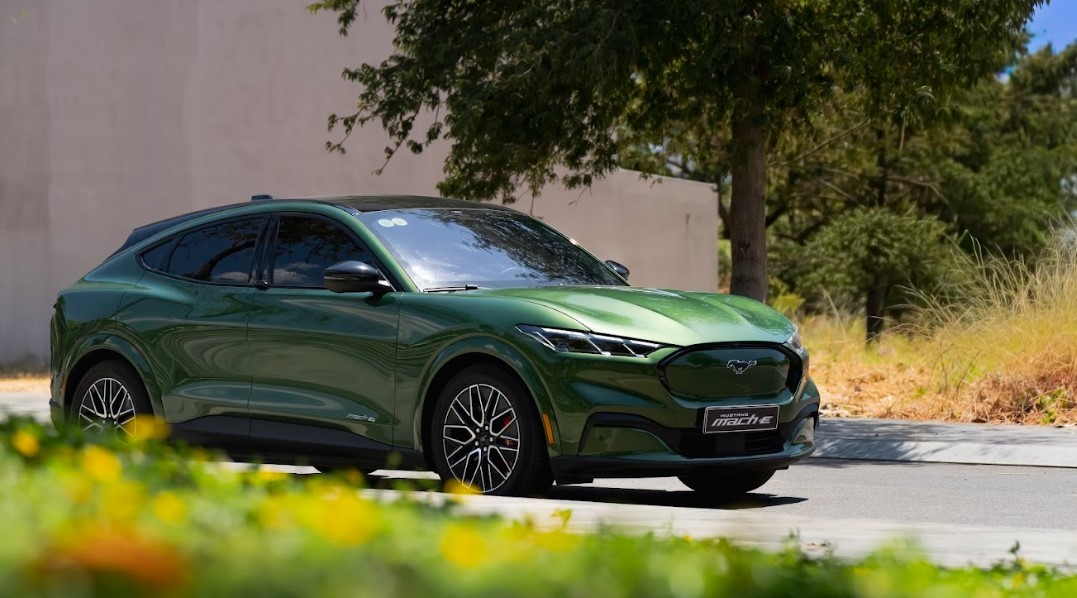 Ford Việt Nam nâng cấp trải nghiệm khách hàng xe điện, đưa Mustang Mach-E đến gần khách hàng Việt ảnh 4