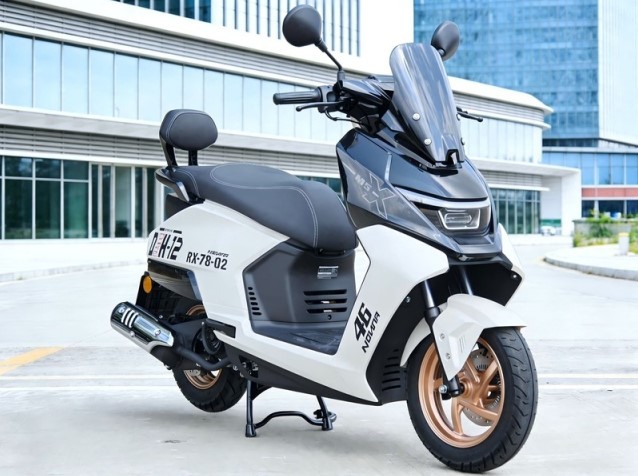 Chính thức ra mắt ‘vua xe ga’ 150cc mới có ABS và TCS như Honda SH, giá 26 triệu đồng rẻ hơn Vision ảnh 2