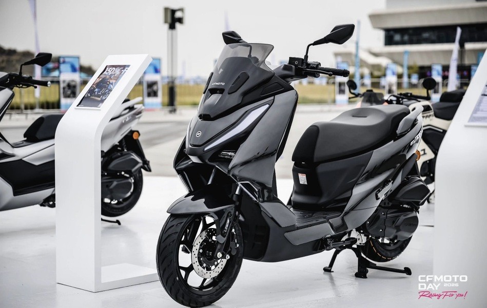 'Khắc tinh' của Honda Air Blade chính thức ra mắt: Có ABS 2 kênh 'ăn đứt' SH Mode, giá 49 triệu đồng ảnh 4