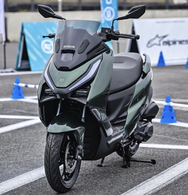 Tin xe 7/4: ‘Vua côn tay’ 150cc mới giá chỉ 47 triệu đồng đánh bại Honda Winner R và Yamaha Exciter ảnh 2