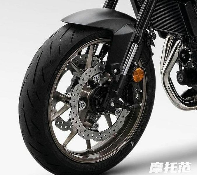 ‘Vua côn tay’ 471cc mới của Honda chính thức ra mắt: Phân khúc trên Winner R, giá rẻ so với trang bị ảnh 4