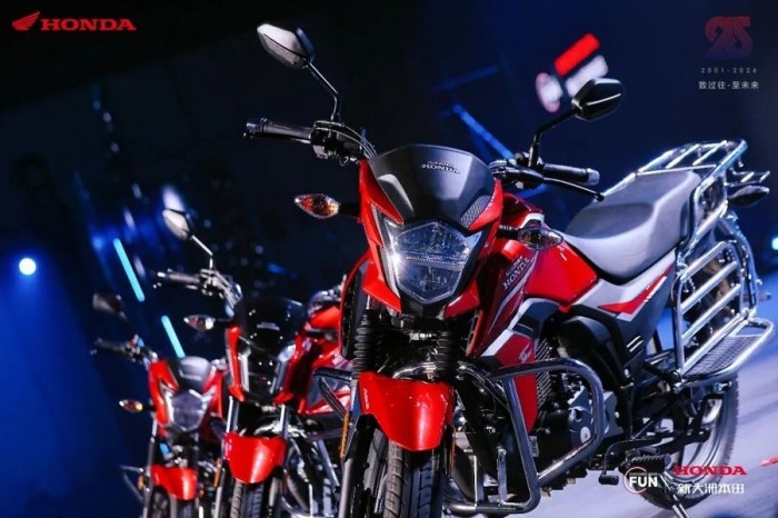 Tin xe hot 12/4: Honda ra mắt mẫu xe côn tay 150cc mới tiết kiệm xăng hơn Winner R, giá dự kiến rẻ ảnh 1