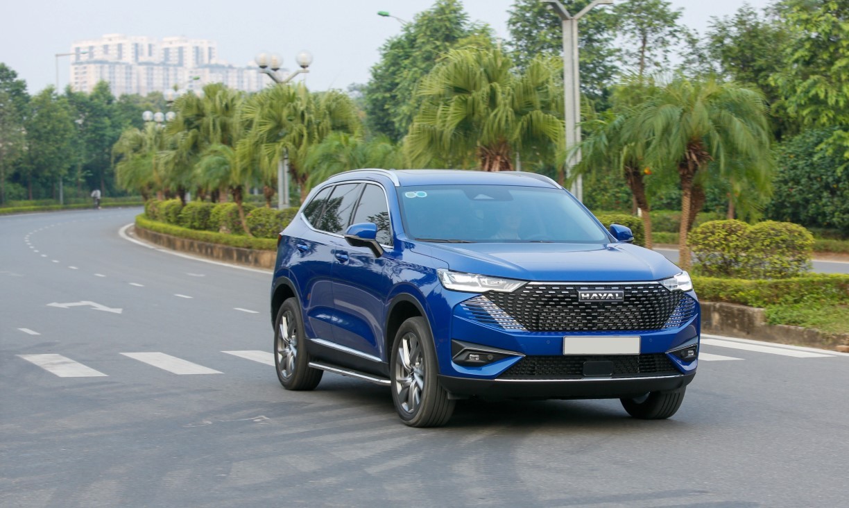 Giá xăng dầu tối ngày 14/4 rất rẻ, SUV cỡ C nào giúp tiết kiệm nhất? Mazda CX-5 không phải tối ưu ảnh 3