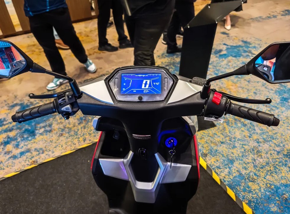 ‘Kẻ hủy diệt Honda Vision’ chính thức ra mắt với giá 29 triệu đồng, dùng động cơ 125cc như SH Mode ảnh 5