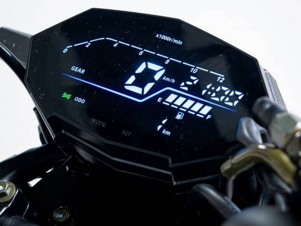 Chính thức ra mắt ‘chiến binh’ côn tay 170cc mới: Phân khúc khác Yamaha Exciter, giá 65 triệu đồng ảnh 6