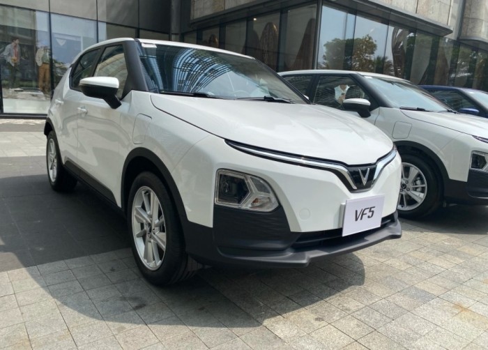 Tin xe trưa 20/4: Chính thức ra mắt ‘vua côn tay’ mới giá mềm, ngoại hình khác biệt Yamaha Exciter ảnh 3